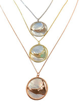 Load image into Gallery viewer, Large Nantucket Mother of Pearl Necklace

